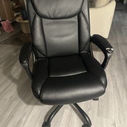 Swivel Office Chair