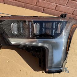 2022-2023-2025 Toyota Tundra headlight LED LH