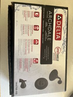 Delta Bronze Bathtub & Shower Faucet with Valve
