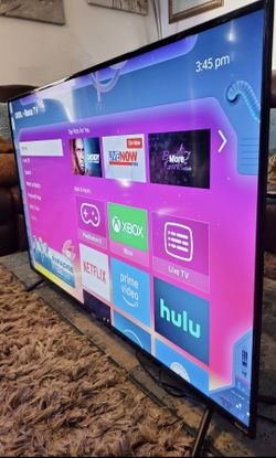 50" roku smart tv 4k great condition.  Great quality pic no scratch