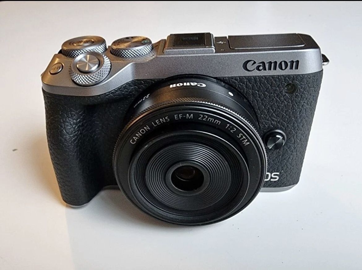 Shipping Only Canon EOS M6 Mark II + EF-M 22mm lens