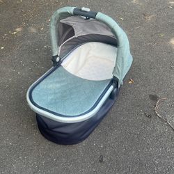 Uppa Baby Bassinet Attachment 