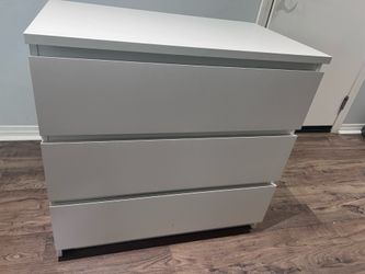Dressers (3)