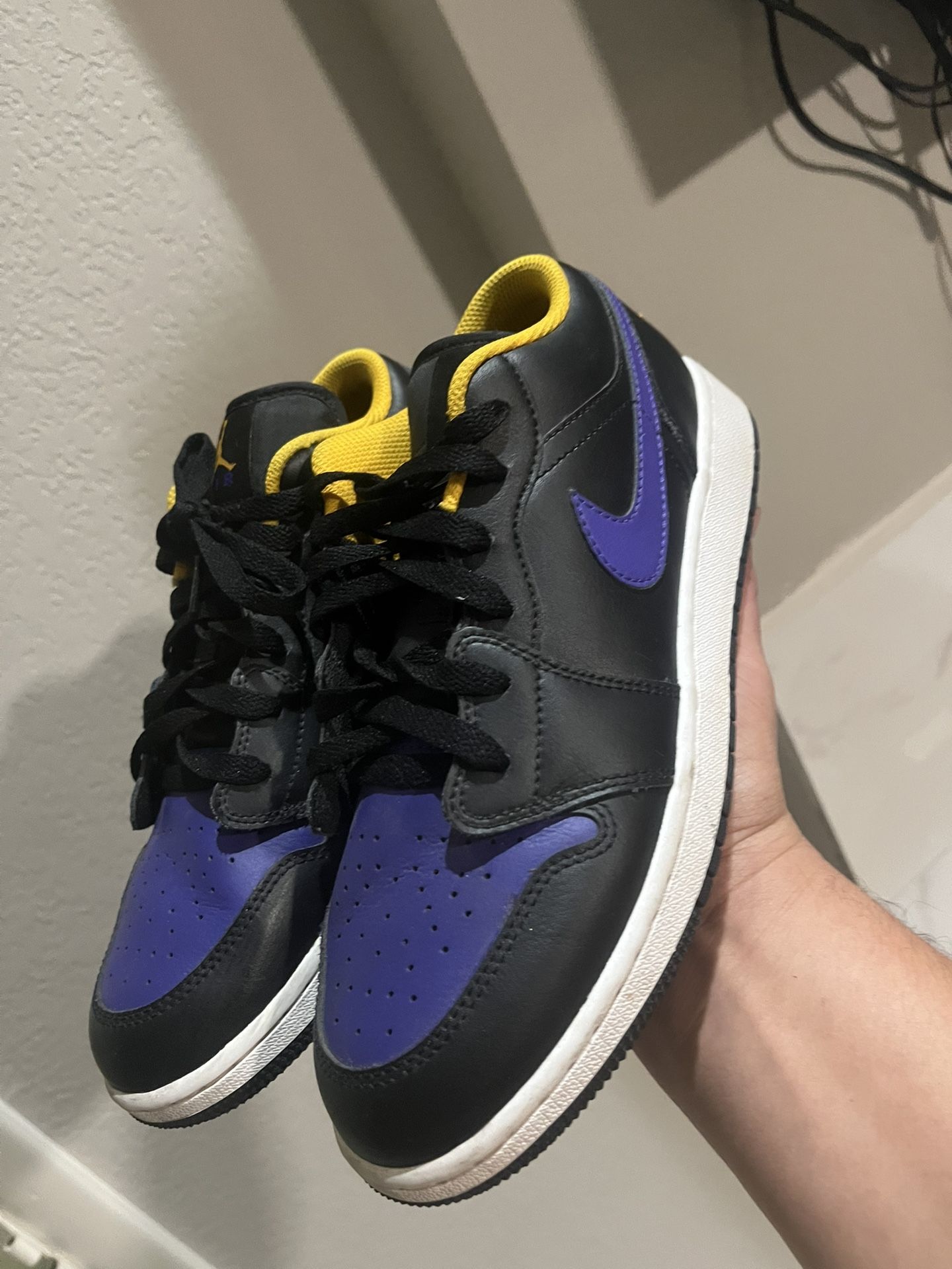 Nike Air Jordan 1 Low  7y