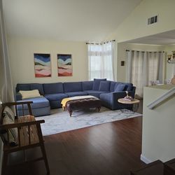Sectional Sofa