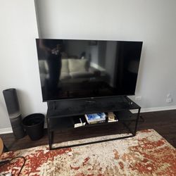 Hisense TV   55" Class - QD6 Series - 4K UHD QLED LCD TV Item # ‌(contact info removed)‌ (Costco)