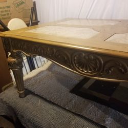 Elegant Coffee Table and Furniture Set With Chase  For Sale