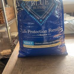 Blue Buffalo Adult Chicken And Rice 30lbs