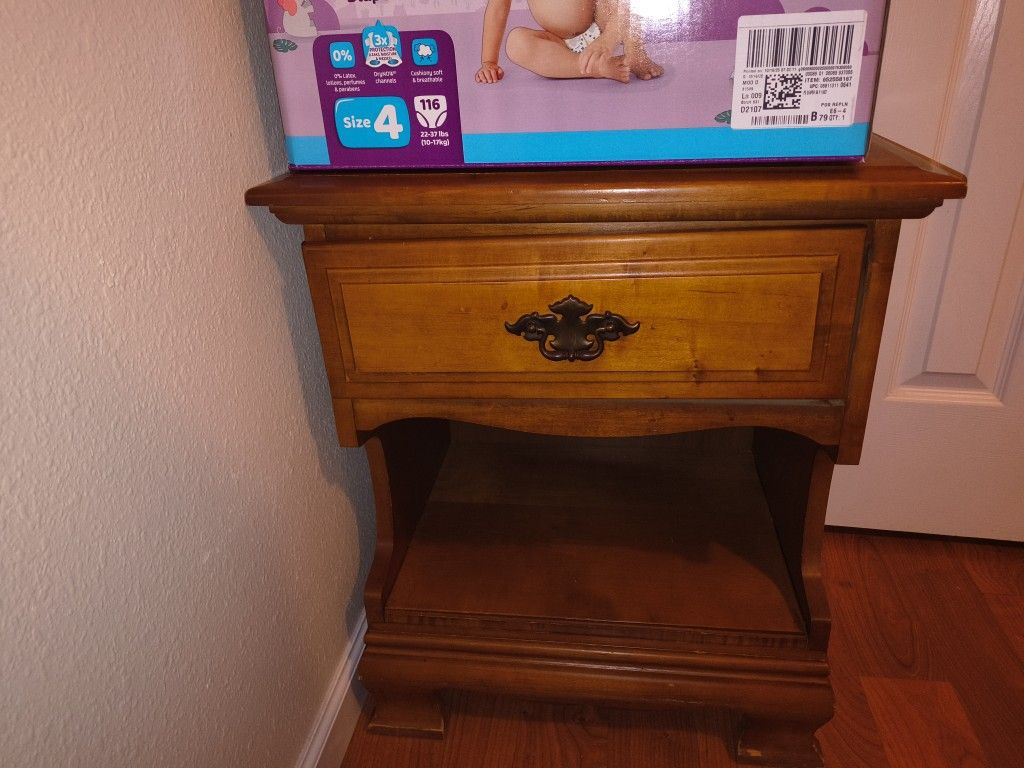 Night Stand/ Dresser 