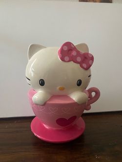 Hello kitty piggy bank