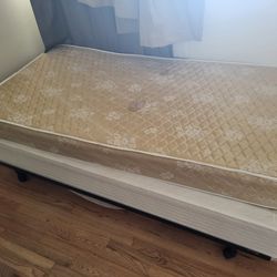 Free Twin Bed (Pickup Only)