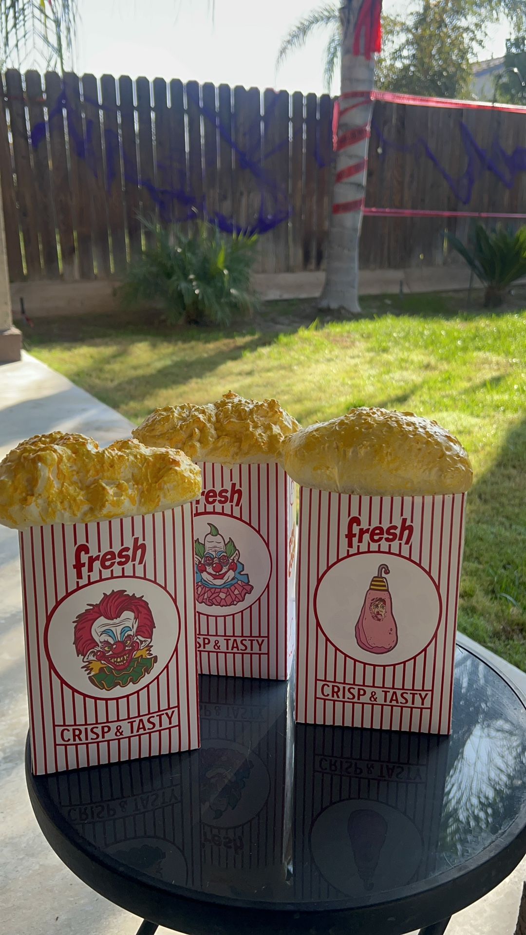 Fake Popcorn, 10 Total