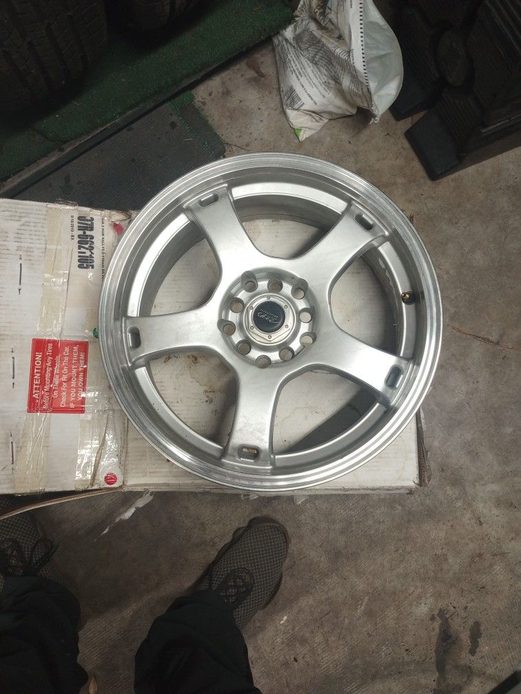 2 Universal Rims 17"