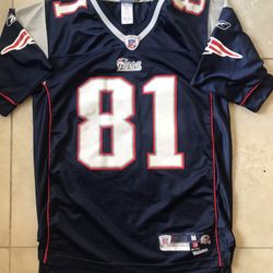 Randy moss New England Patriots football jersey