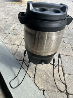 5 Gal Bubba Kegs With Stands.
