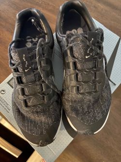 Women’s Nike Shoes size 8