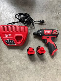 M12 12V Lithium-lon Cordless 1/4 in. Hex Screwdriver Kit (Nearly New, Used Three Times)