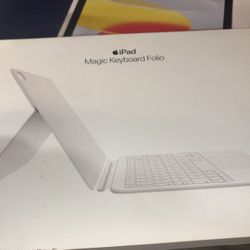 Apple iPad  ,  Magic Keyboard Folio Brand New In The Box Never Used