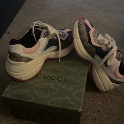 Gucci Shoes Size 9 $550
