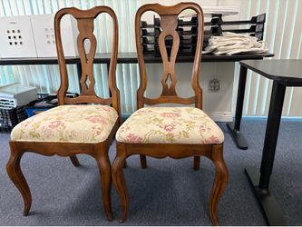 Ethan Allen French Country Dining Chairs