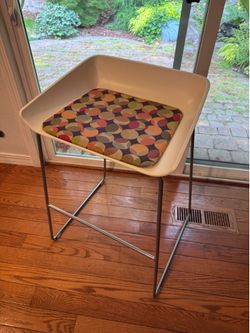 Modern Bar Stool x 3