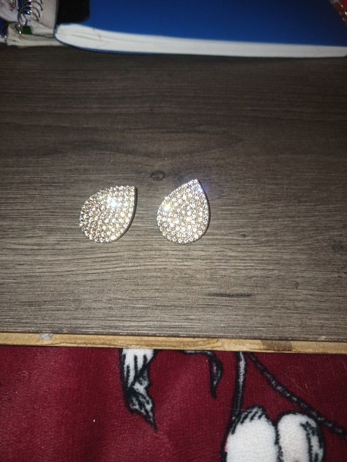 Diamond Pear Earrings 