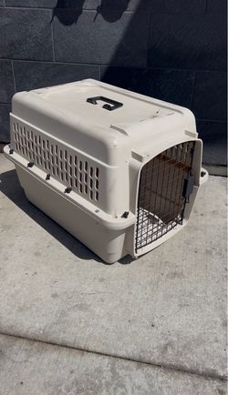 Hard-Sided Pet Travel Carrier Crate