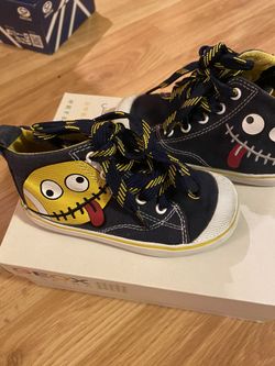 Geox boys shoes size7.
