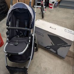 UPPAbaby Cruz (Gregory Blue) & Box - Great Condition!
