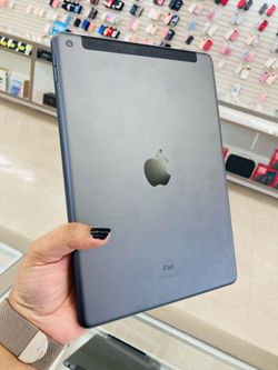 iPad 7th gen 32gb LTE