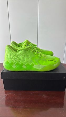Puma lamelo ball mb01 green gecko size 10.5