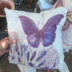 Decorative Outdoor Pillows