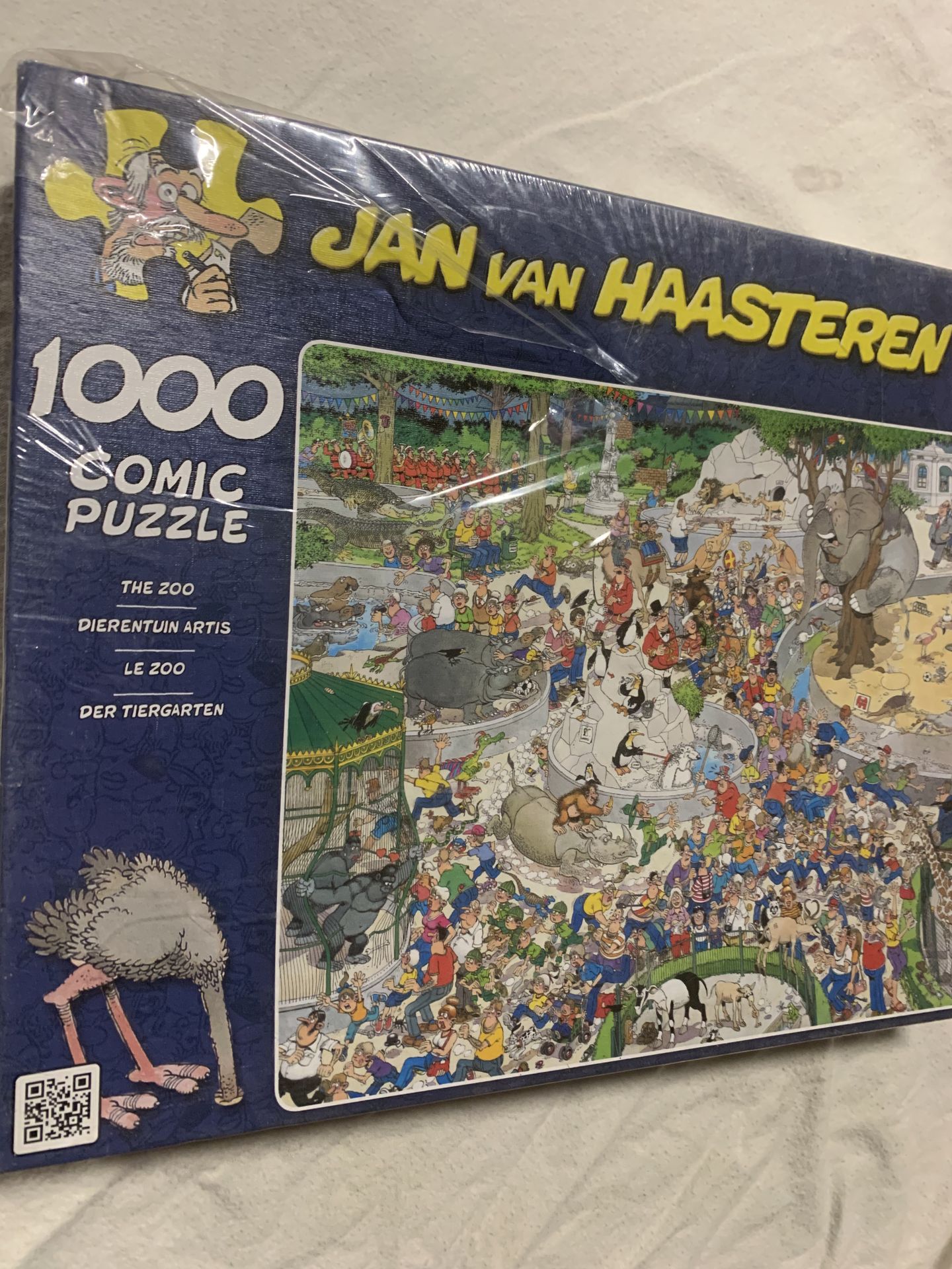 1000 piece comic puzzle