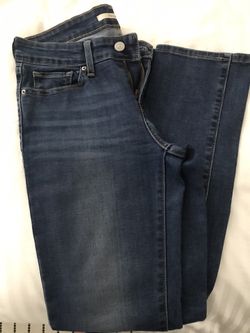 Women Levi’s jeans