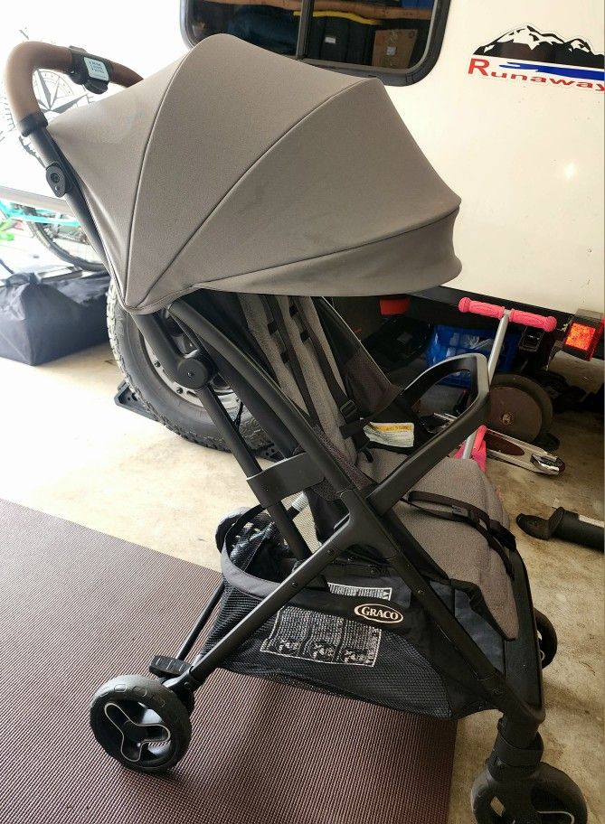Graco Ready 2 Jer Stroller