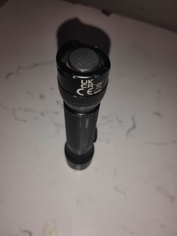 Black Rechargeable LED Flashlight