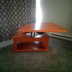 COFFEE  / COCKTAIL TABLE
