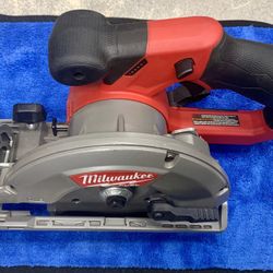Milwaukee M12 FUEL 5-3/8” Cordless Circular Saw 2530-20 Tool 12v Brushless Motor Construction Lightweight LED Light Power  Cutter Cutting Battery Wood