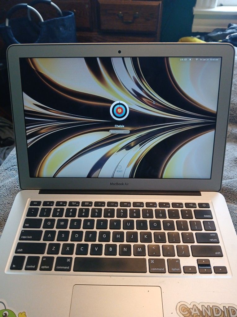 MacBook Air 2017 13 In 8GB Refurbished