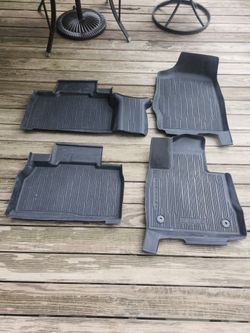 Ford explorer 2020-2024 floor mats