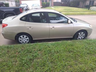 Hyundai Elantra Sedan Gold