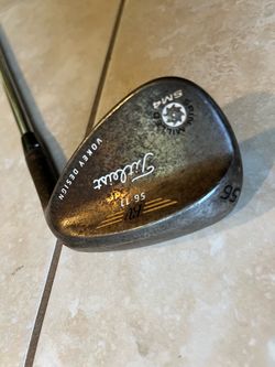 Titleist Vokey SM4 56° Golf Wedge – $30