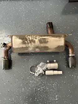 Genuine BMW OEM Muffler #(contact info removed) + M Performance Carbon Fiber Tips - F22 M235i