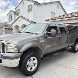 2006 Ford F-350 Super Duty Lariat 4x4 – Bulletproofed 6.0 Diesel   If you’re looking for a dependable, powerful diesel truck that’s already had all th