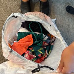 bag of women’s clothes