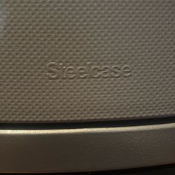 office chair Steel case 