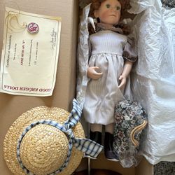Anne with An E Good Kruger Doll #40 Original Box with Stand, Bag, Hat, Cert/tag