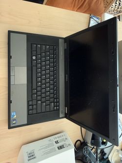 Dell Latitude E5510 Laptop - FOR PARTS - No RAM/Drive/Charger