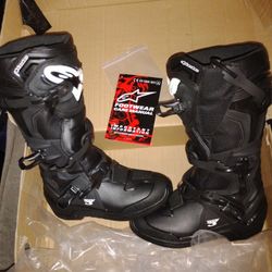 Alpine Stars TECH 3  Riding Gear 