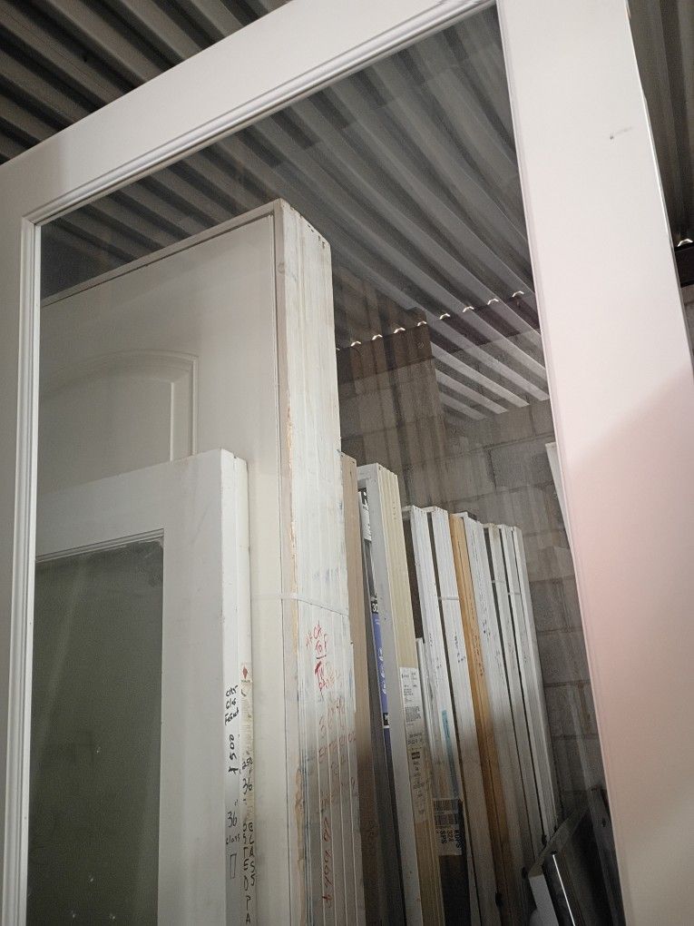 72 x 96 FRENCH DOORS CLEAR GLASS read Description